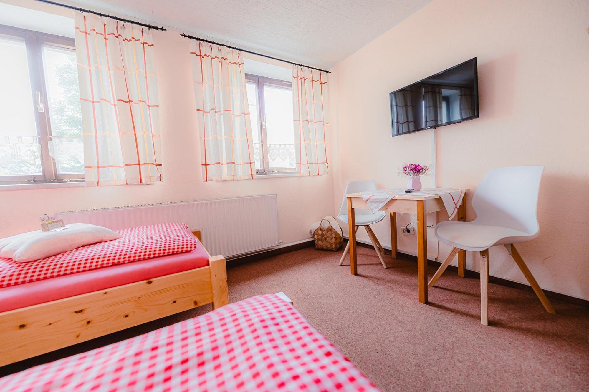 Pension Zur Kurfuerstin Wolkenstein Room photo